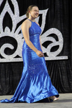 Ava Presley Beautiful Blue Gown!